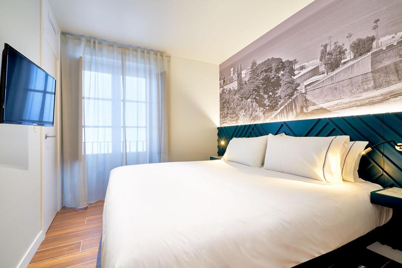 Tandem Torres De Cadiz Suites Exterior foto