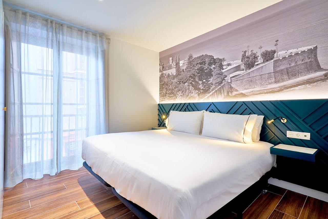 Tandem Torres De Cadiz Suites Exterior foto